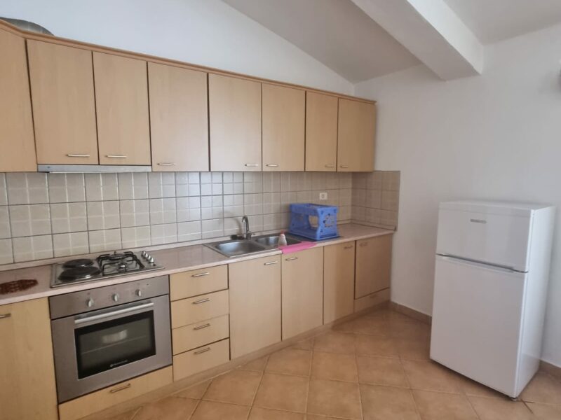 Apartament per shitje ne Golem. 40 metra larg detit me çmim 105.000€