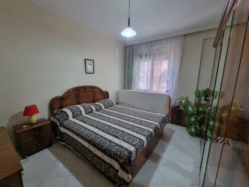 Jepet me qera Garsoniere zona Iliria Plazh Durres, 250 euro ne muaj!