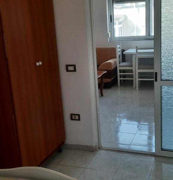 Vendesi appartamento di 81 m² a Durazzo, nella zona "Rajoni Policisë Durres" a 68000