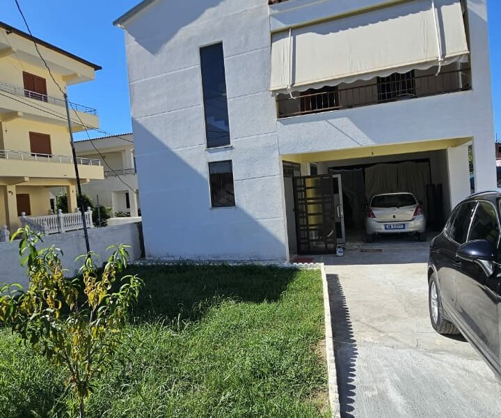 Annuncio Vendita - Casa Privata a Due Piani con Terreno Edificabile a Plazh, Durazzo